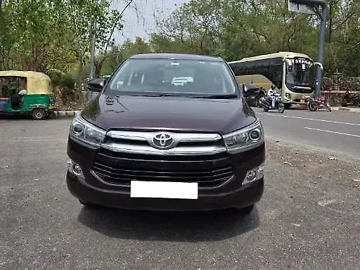 Used 2017 Toyota Innova Crysta in Delhi