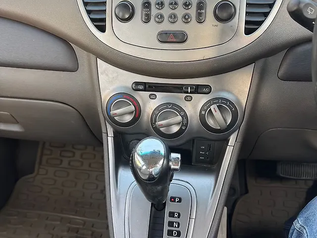Used Hyundai i10 [2010-2017] Sportz 1.2 AT Kappa2 in Dehradun