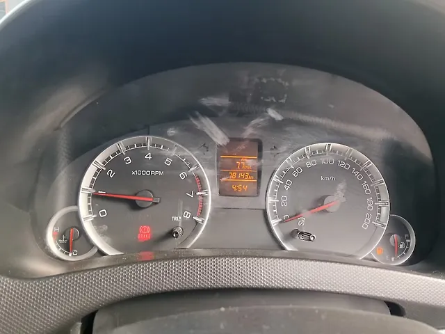 Used Maruti Suzuki Swift [2011-2014] VXi in Dehradun