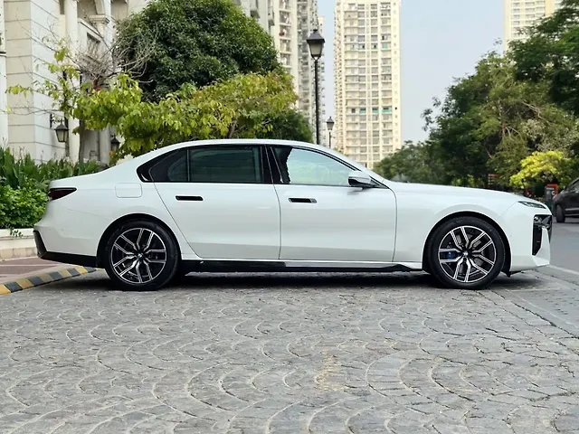 Used BMW 7 Series 740i M Sport in Delhi