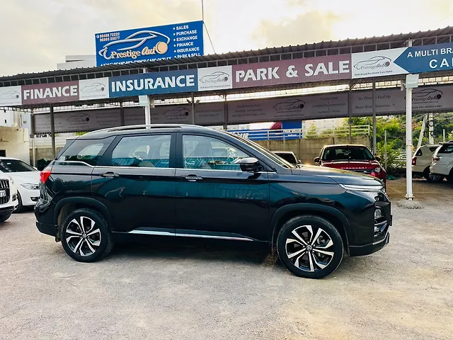 Used MG Hector Plus Savvy Pro 1.5 Turbo Petrol CVT 7 STR in Hyderabad