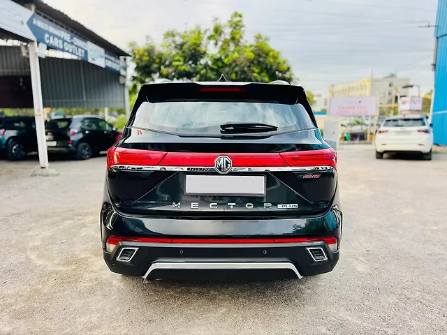 Used MG Hector Plus Savvy Pro 1.5 Turbo Petrol CVT 7 STR in Hyderabad