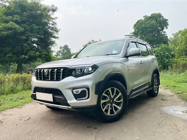 Used Mahindra Scorpio N Z8 Select Diesel AT 2WD in Delhi