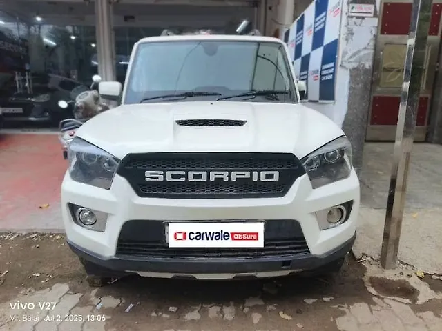 Used 2017 Mahindra Scorpio in Kanpur