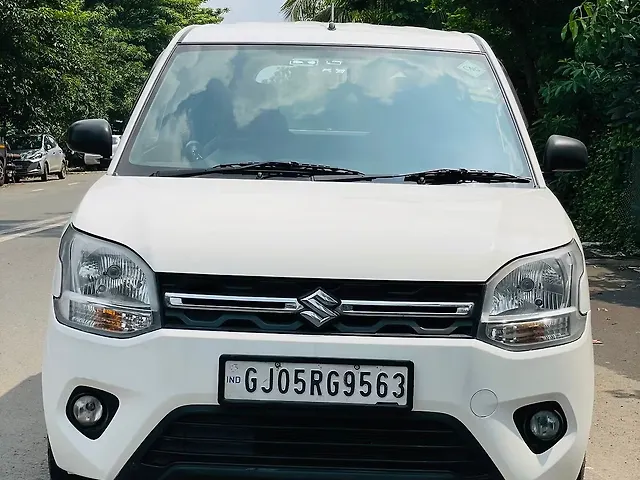 Used 2019 Maruti Suzuki Wagon R in Surat