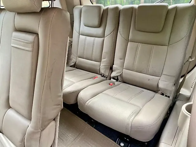 Used Mahindra XUV500 [2015-2018] W6 in Delhi