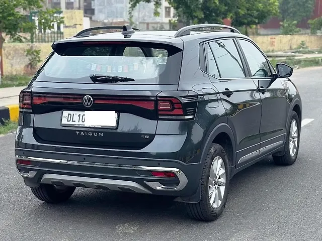 Used Volkswagen Taigun Highline 1.0 TSI MT in Delhi