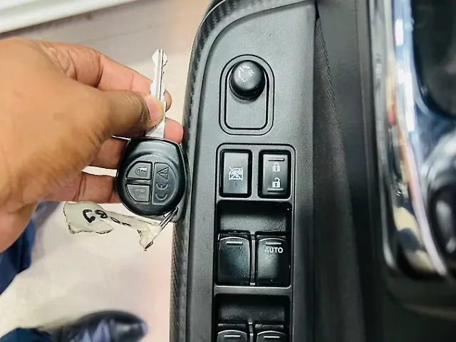 Used Maruti Suzuki Swift [2021-2024] VXi [2021-2023] in Nagpur