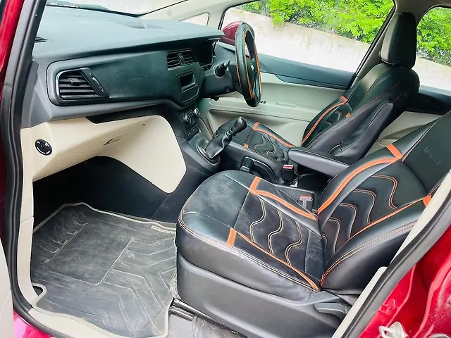 Used Mahindra Marazzo [2018-2020] M2 7 STR in Kanpur
