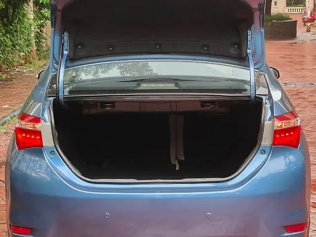 Used Toyota Corolla Altis [2014-2017] VL AT Petrol in Mumbai