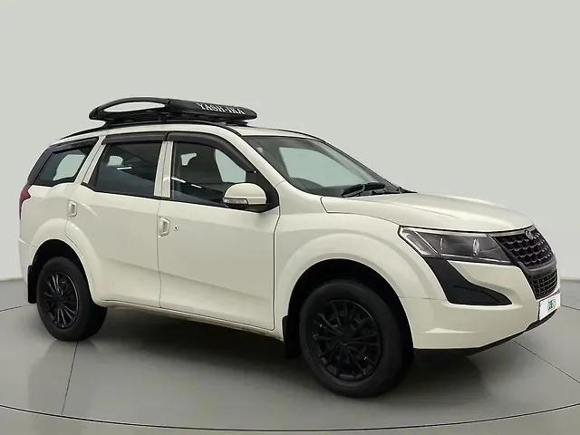 Used 2019 Mahindra XUV500 in Delhi