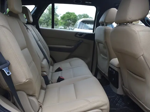 Used Ford Endeavour [2016-2019] Titanium 3.2 4x4 AT in Gurgaon