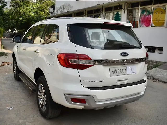 Used Ford Endeavour [2016-2019] Titanium 3.2 4x4 AT in Gurgaon