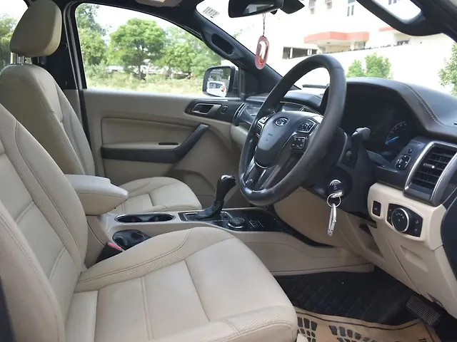 Used Ford Endeavour [2016-2019] Titanium 3.2 4x4 AT in Gurgaon