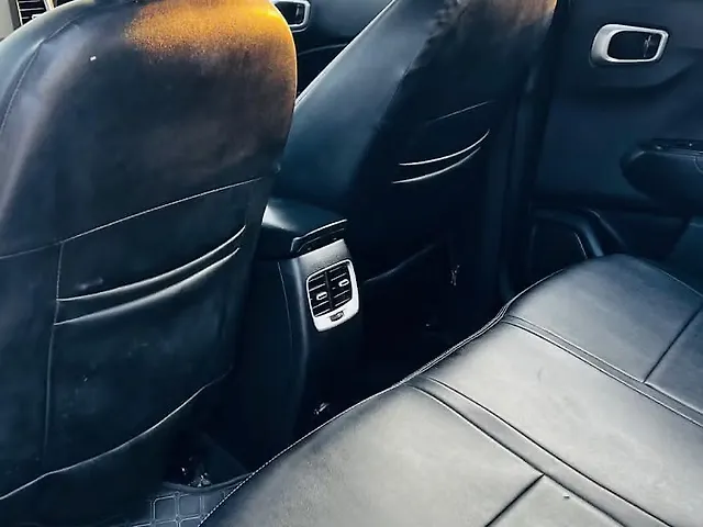 Used Hyundai Venue SX 1.5 Diesel in Lucknow