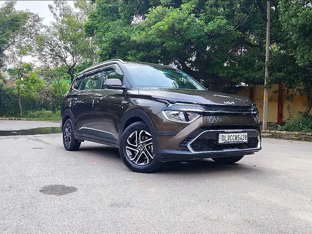 Used Kia Carens [2022-2023] Prestige Plus 1.4 Petrol MT 7 STR in Delhi