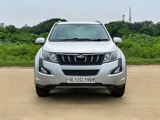 Used 2017 Mahindra XUV500 in Delhi