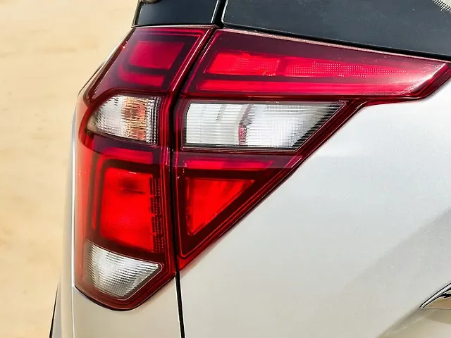Used Mahindra XUV500 W11 AT in Delhi