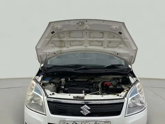 Used Maruti Suzuki Wagon R 1.0 [2014-2019] VXI in Ahmedabad