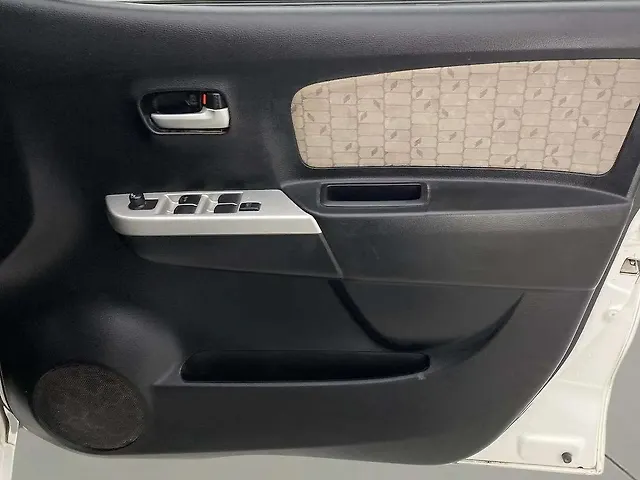 Used Maruti Suzuki Wagon R 1.0 [2014-2019] VXI in Ahmedabad