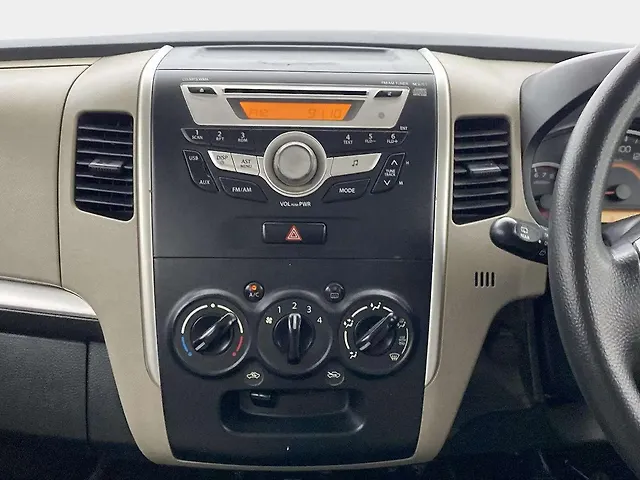 Used Maruti Suzuki Wagon R 1.0 [2014-2019] VXI in Ahmedabad