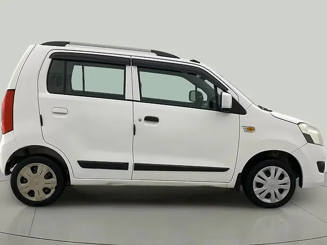 Used Maruti Suzuki Wagon R 1.0 [2014-2019] VXI in Ahmedabad