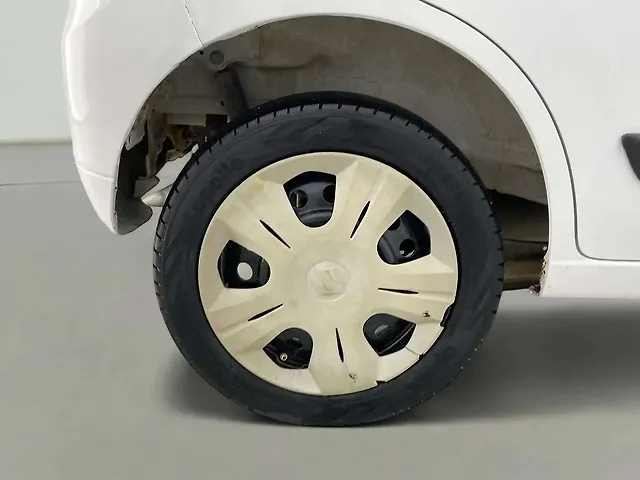 Used Maruti Suzuki Wagon R 1.0 [2014-2019] VXI in Ahmedabad