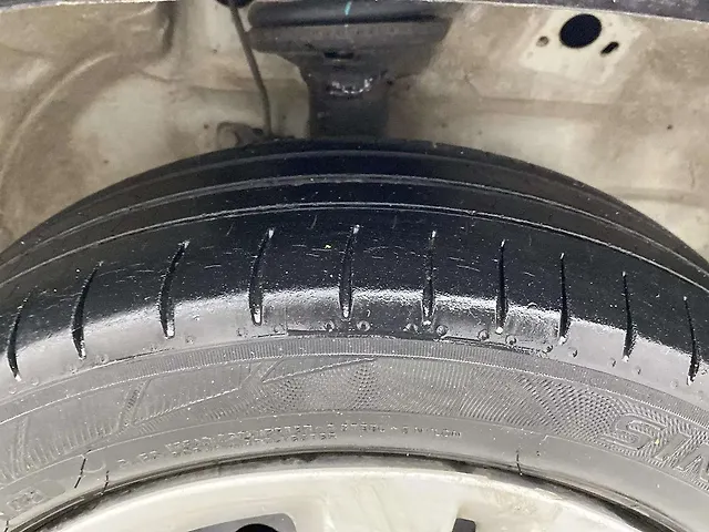 Used Maruti Suzuki Wagon R 1.0 [2014-2019] VXI in Ahmedabad
