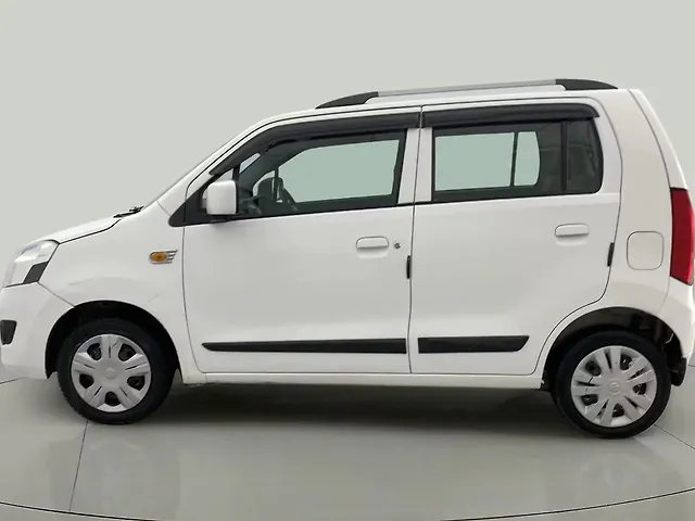 Used Maruti Suzuki Wagon R 1.0 [2014-2019] VXI in Ahmedabad