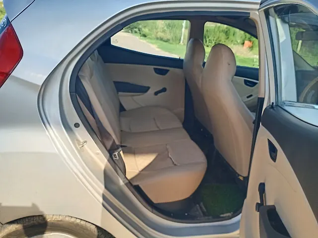 Used Hyundai Eon Magna + in Kanpur