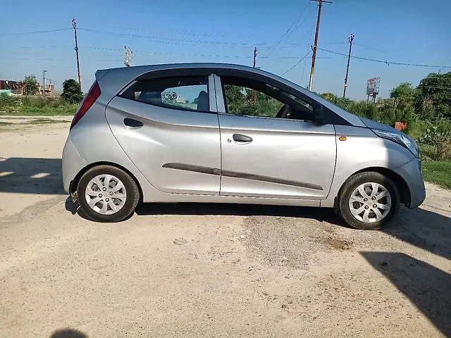Used Hyundai Eon Magna + in Kanpur