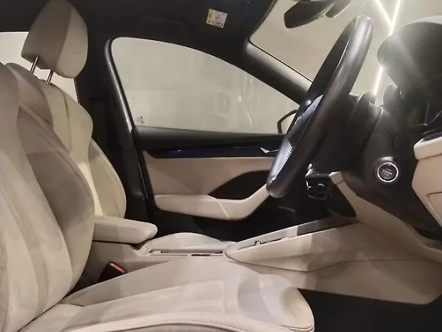 Used Skoda Octavia L&K 2.0 in Delhi
