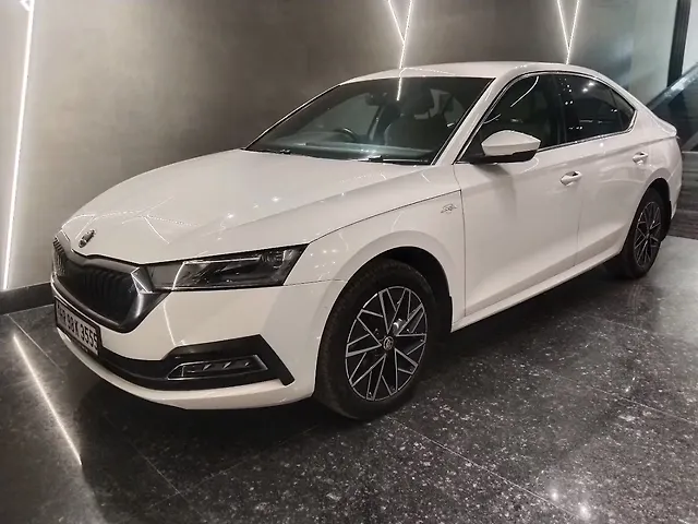 Used Skoda Octavia L&K 2.0 in Delhi