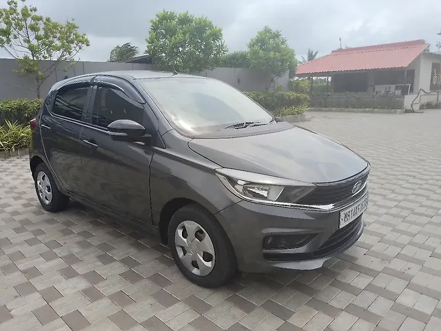 Used Tata Tiago XT CNG [2022-2023] in Sangli