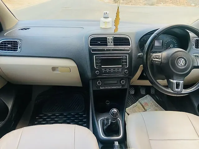 Used Volkswagen Polo [2012-2014] Highline1.2L (P) in Jaipur