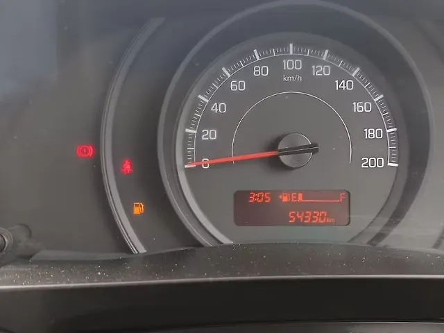 Used Maruti Suzuki Swift [2021-2024] LXi [2021-2023] in Lucknow