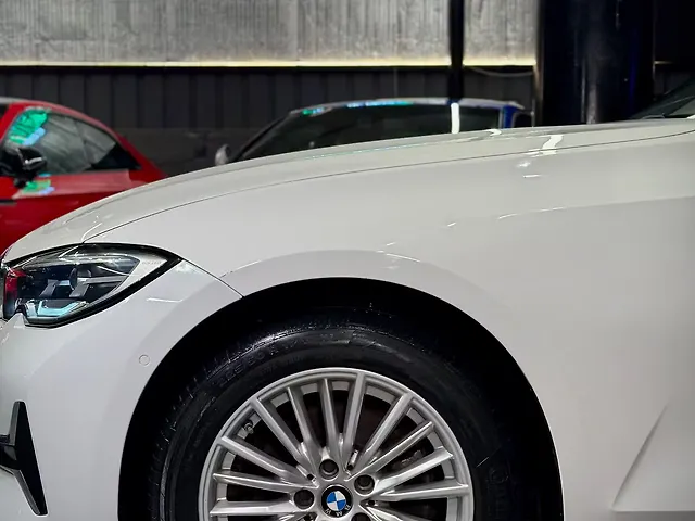Used BMW 3 Series 320d Luxury Edition in Delhi