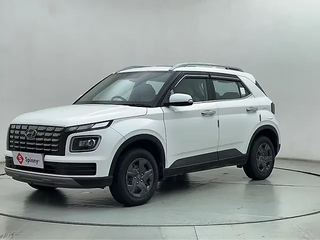 Used 2023 Hyundai Venue in Thane