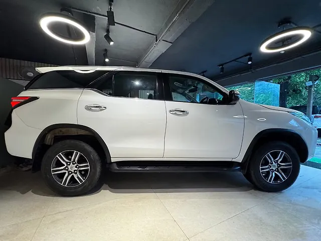 Used Toyota Fortuner [2016-2021] 2.8 4x2 AT [2016-2020] in Delhi
