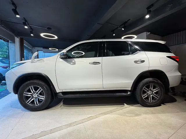 Used Toyota Fortuner [2016-2021] 2.8 4x2 AT [2016-2020] in Delhi