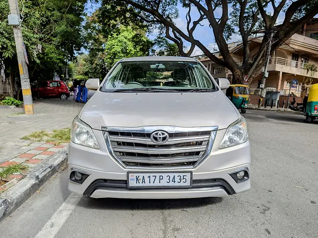 Used 2015 Toyota Innova in Bangalore