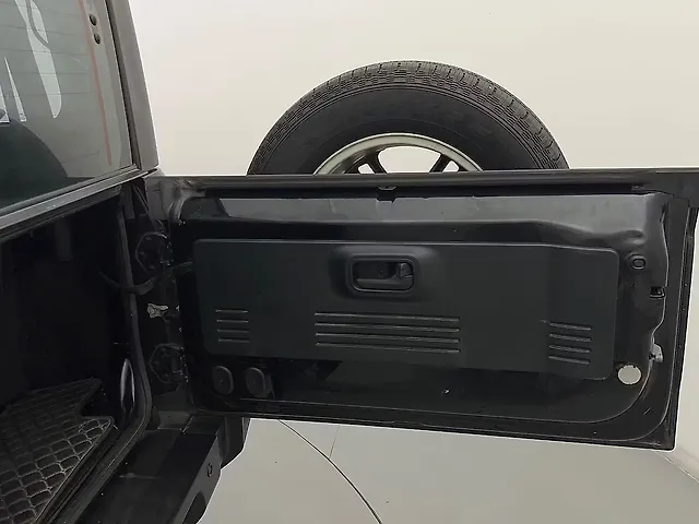 Used Mahindra Thar LX Hard Top Petrol AT in Ghaziabad