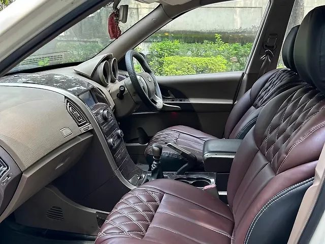 Used Mahindra XUV500 [2011-2015] W8 2013 in Kanpur