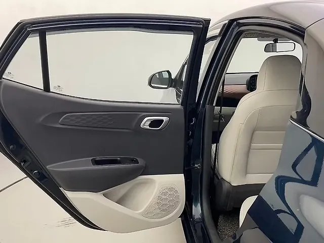 Used Hyundai Aura [2020-2023] SX 1.2 CNG in Ahmedabad