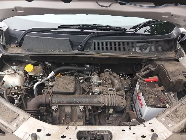 Used Renault Kiger RXT(O) AMT [2024-2025] in Mumbai