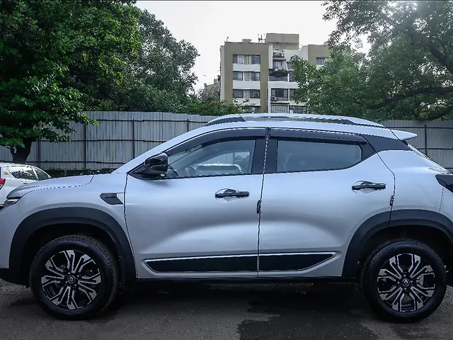 Used Renault Kiger RXT(O) AMT [2024-2025] in Mumbai