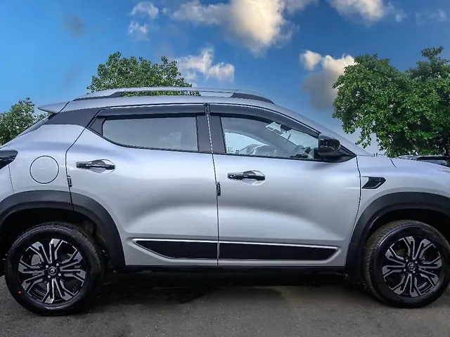 Used Renault Kiger RXT(O) AMT [2024-2025] in Mumbai