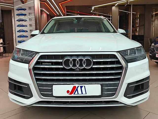 Used Audi Q7 [2015-2020] 45 TDI Technology Pack in Ahmedabad