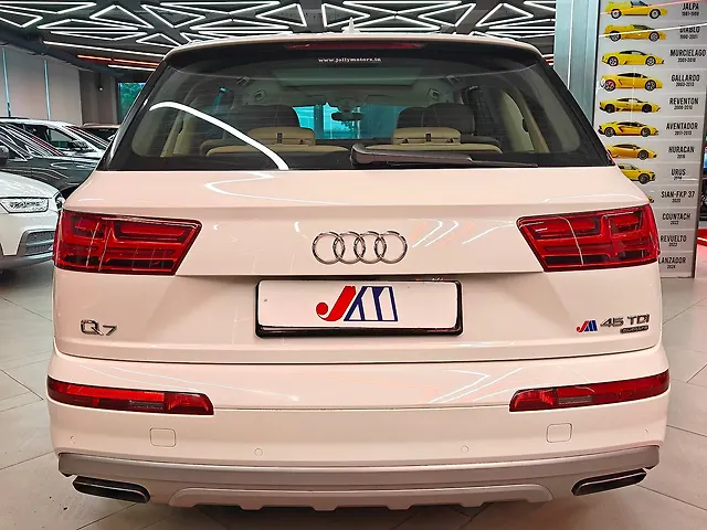Used Audi Q7 [2015-2020] 45 TDI Technology Pack in Ahmedabad