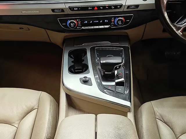 Used Audi Q7 [2015-2020] 45 TDI Technology Pack in Bangalore